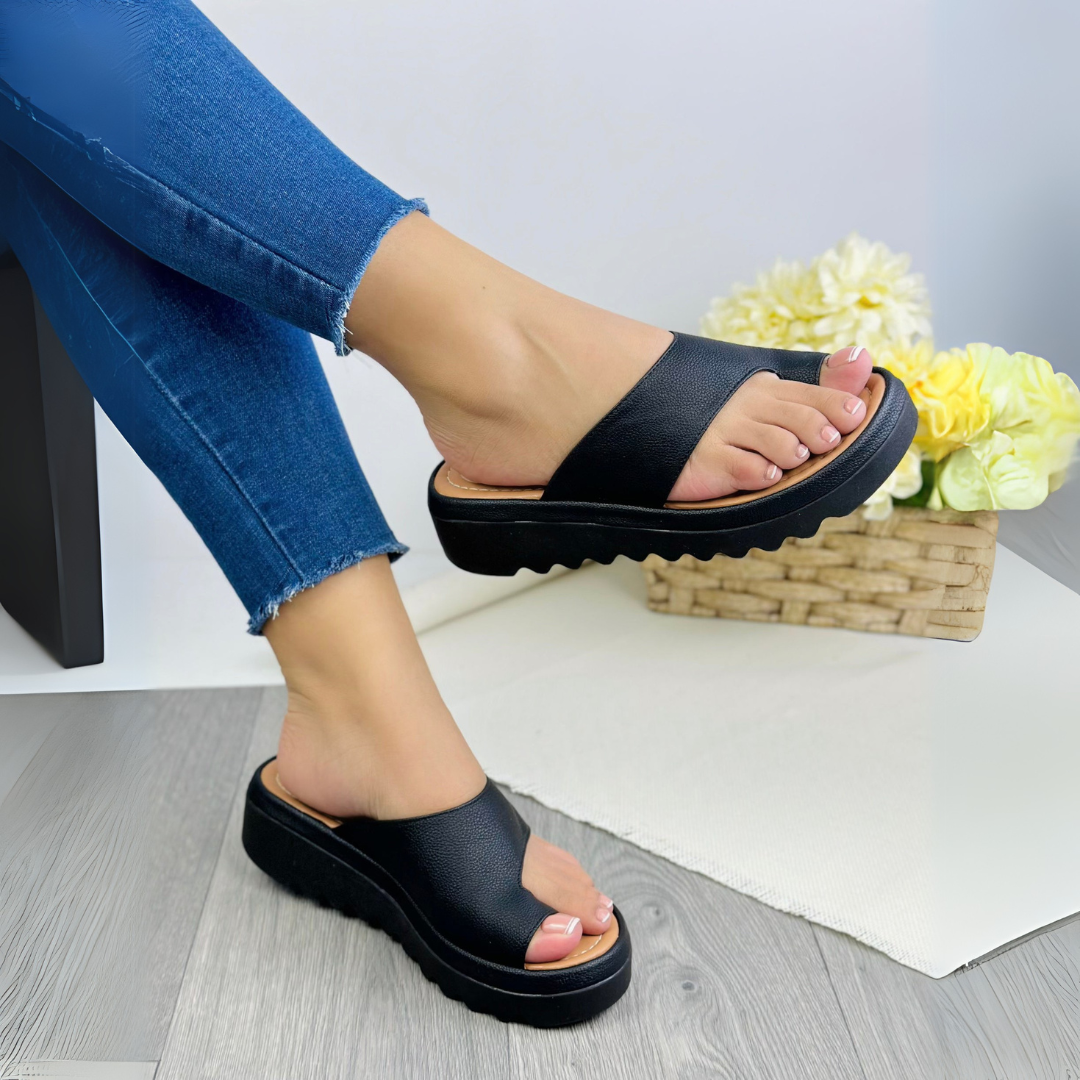 Jimena Sandals - Comfort and Convenience