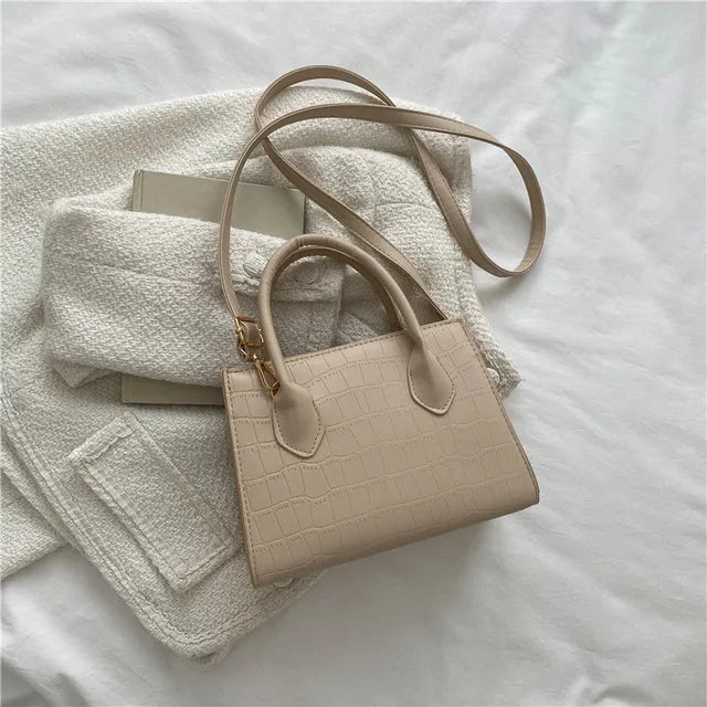 Square Shoulder Bag - 2024 Collection – Giulia Milán