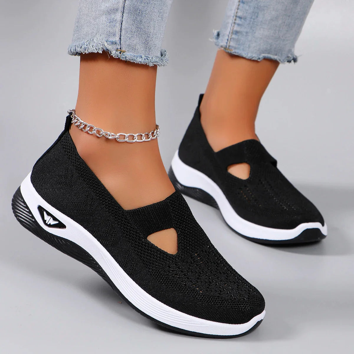 Barcelona Sneakers - Comfort and Convenience